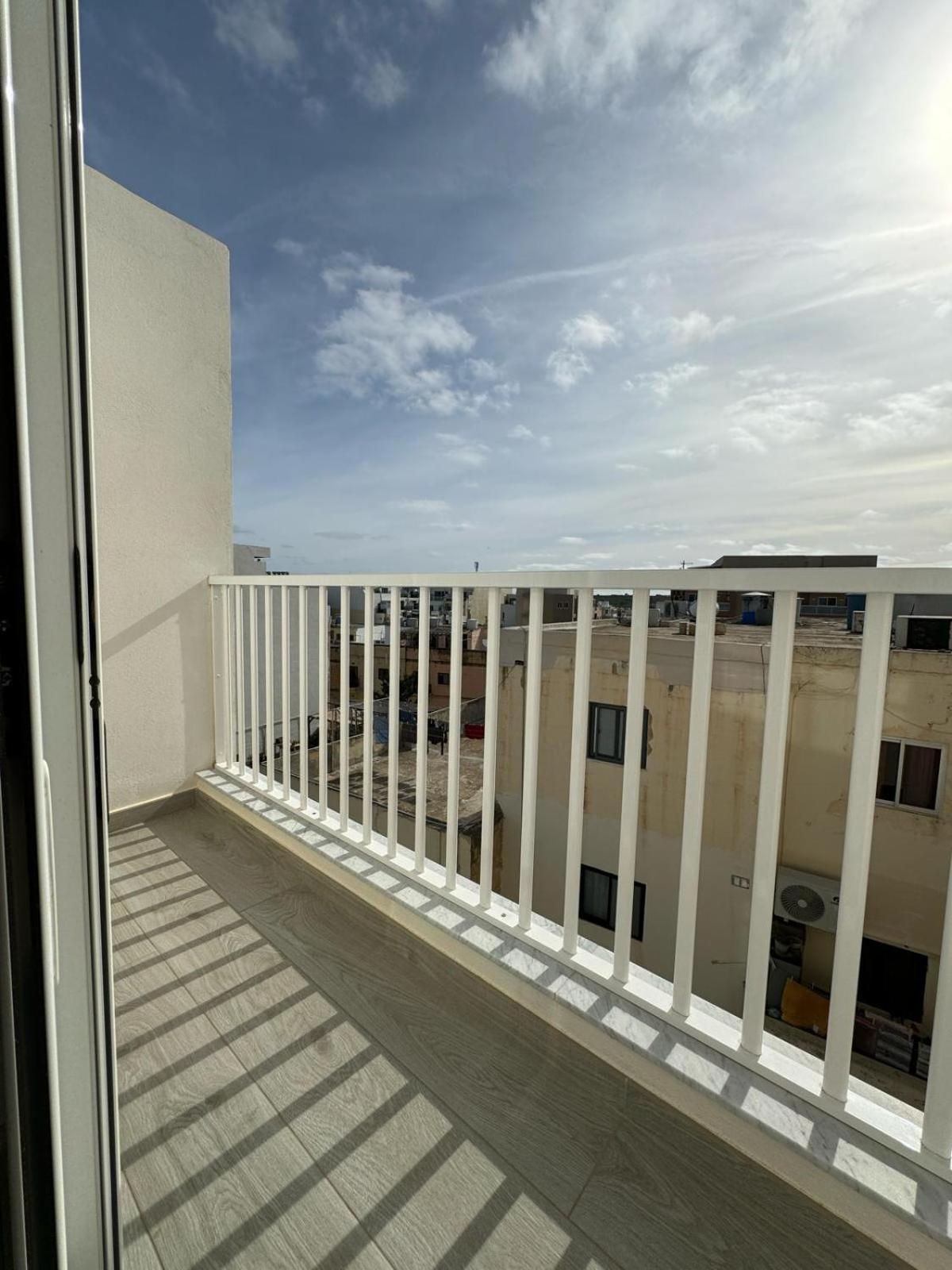 Luxury & Modern Two Bedroom Marsaskala Apartment Extérieur photo