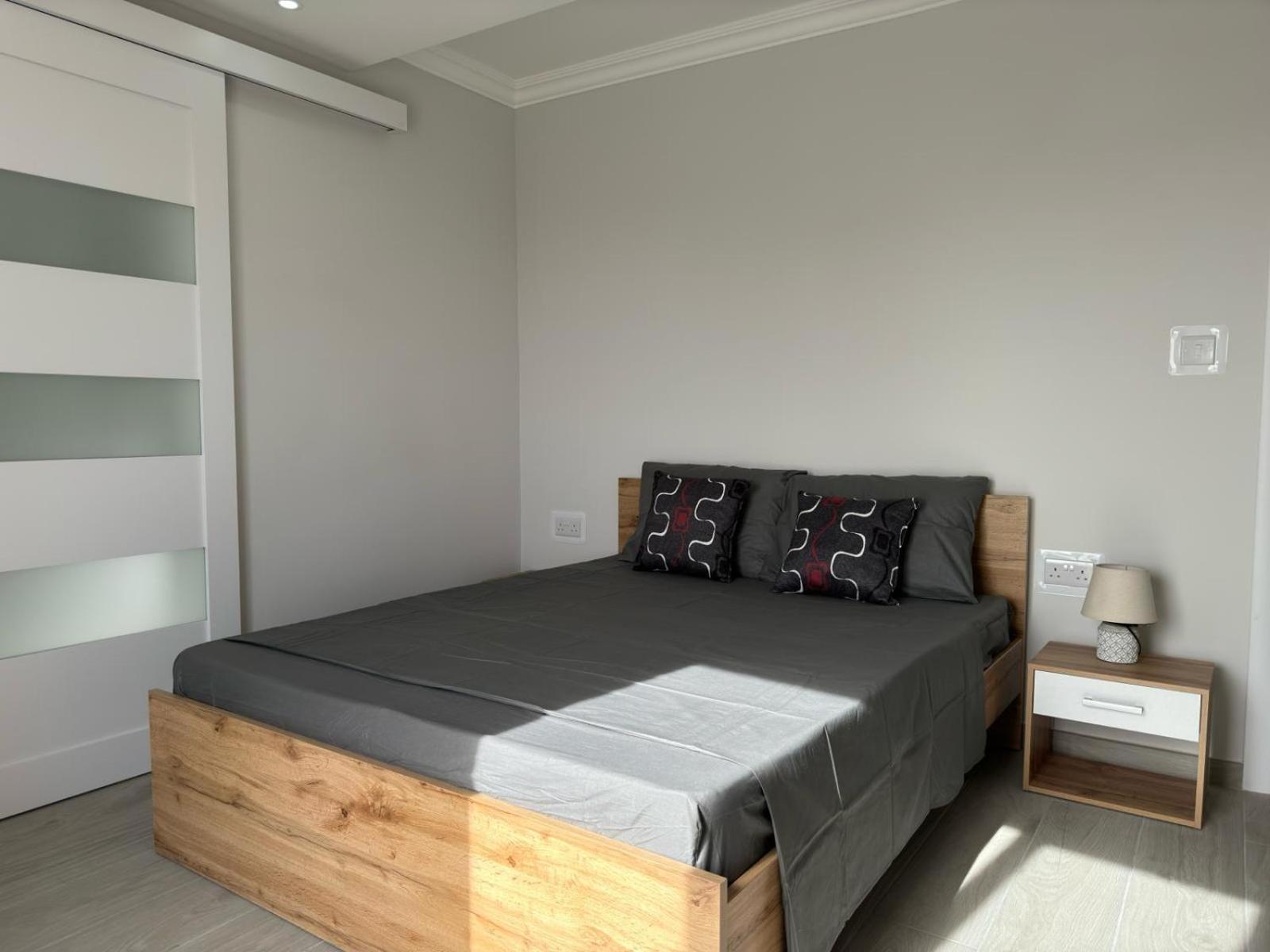Luxury & Modern Two Bedroom Marsaskala Apartment Extérieur photo